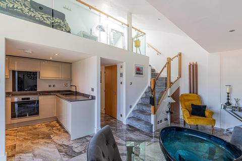 Pierhead View, Penarth CF64 1 bed apartment for sale
