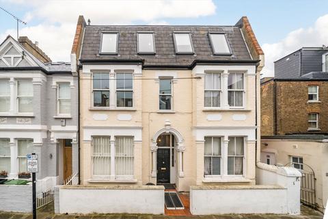 Allestree Road, London SW6 2 bed flat for sale