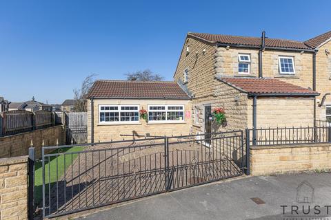 Badgers Walk, Heckmondwike, WF16 4 bed semi