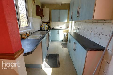 Western Crescent, Lincoln 2 bed detached bungalow for sale