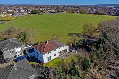 Linden Crescent, St. Albans 5 bed detached house for sale