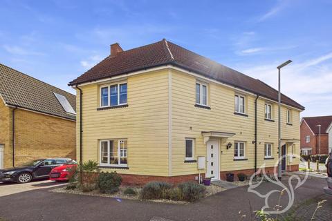 Jackdaw Drive, Stanway, Colchester 3 bed semi