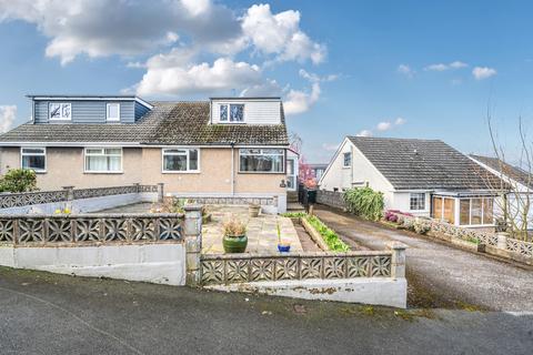 32 Hazelmount Drive, Carnforth... 3 bed semi