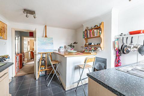 High Street, Tring 2 bed apartment for sale