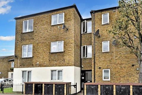 Copthorne Mews, Hayes 1 bed flat for sale
