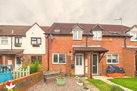 Millers Dyke, Quedgeley, GL2 2 bed terraced house for sale