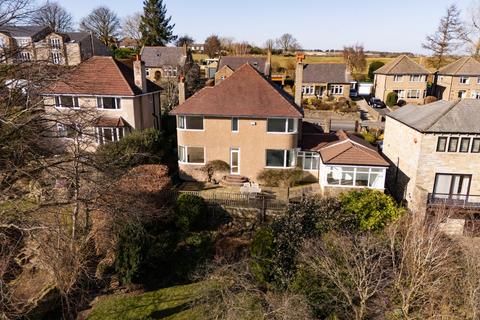 Church Lane, Huddersfield HD4 5 bed detached house for sale