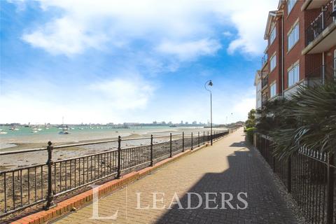 Hermes Court, Hayling Close, Gosport 2 bed apartment for sale