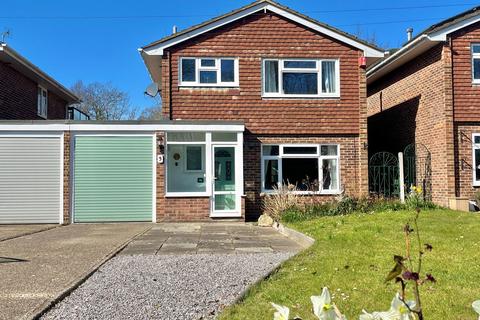 Military Road, Gosport, PO12 3BX 3 bed detached house for sale