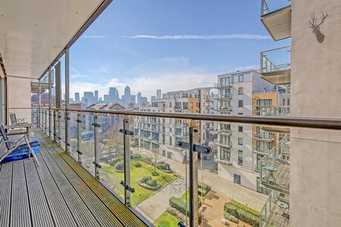 Seven Sea Gardens, Bow, London 3 bed apartment for sale