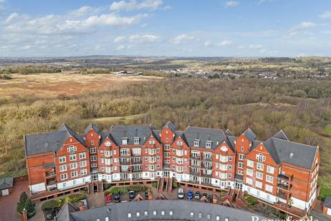Fisher Court, Rhapsody Crescent... 2 bed penthouse for sale
