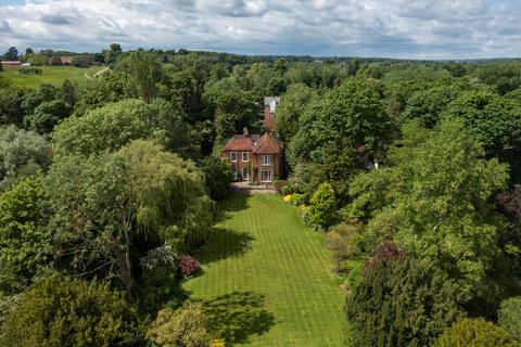 Grove Mill Lane, Hertfordshire, WD17. 6 bed detached house for sale