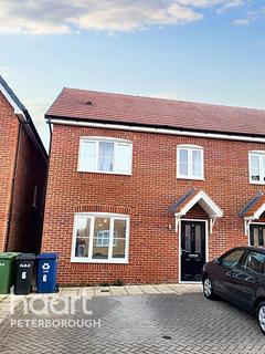 3 bedroom semi-detached house for sale