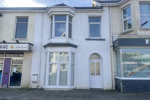 John Street, Llanelli 3 bed terraced house for sale
