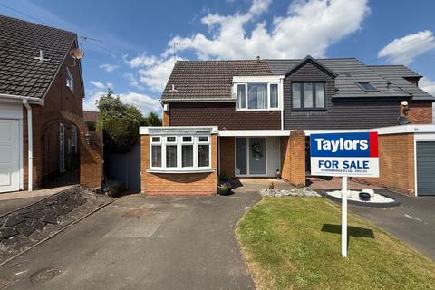 Belbroughton Road, Stourbridge DY8 4 bed semi
