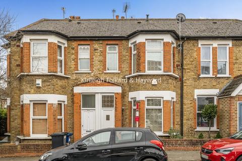 Castle Road, Finchley, London, N12 1 bed terraced house for sale