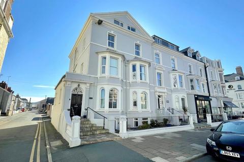 Vaughan Street, Llandudno 2 bed apartment for sale