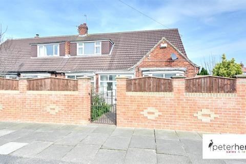 Crosslea Avenue, Tunstall, Sunderland 4 bed bungalow for sale