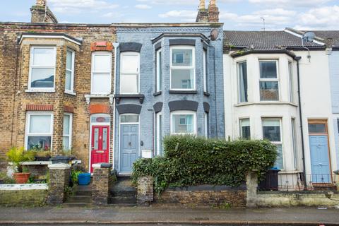 Eaton Road, Margate, CT9 4 bed terraced house for sale