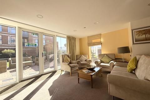 Little Glen Road, Glen Parva LE2 1 bed apartment for sale