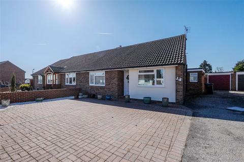 Miles Avenue, Bedfordshire LU7 2 bed bungalow for sale