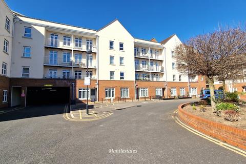 Girton Court, Whetstone N20 1 bed flat for sale