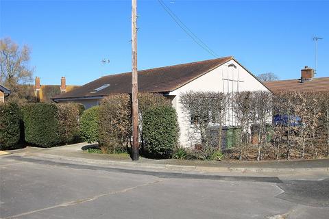 Greta Bank, West Horsley, Surrey, KT24 2 bed bungalow for sale
