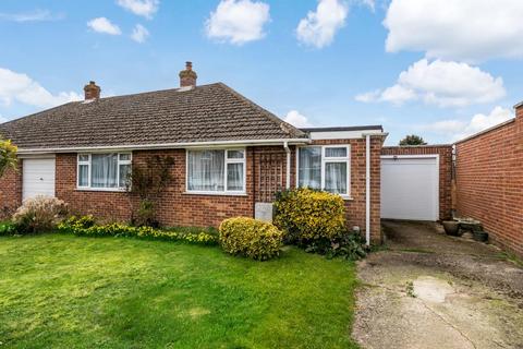 Thatcham,  Berkshire,  RG18 3 bed semi