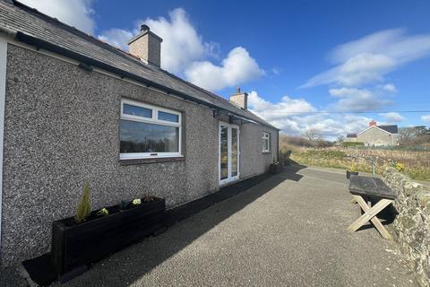 Llangristiolus, Bodorgan, Anglesey, LL62 3 bed cottage for sale