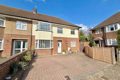5 bedroom house for sale