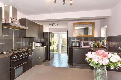 Ethelbert Road, Margate, Kent 6 bed terraced house for sale