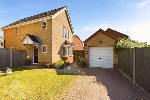 Hyde Court, Dussindale, Norwich 3 bed detached house for sale