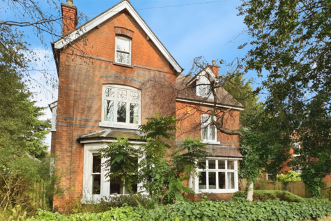 Elm Avenue, Beeston, Nottingham NG9 1BU 5 bed detached house for sale
