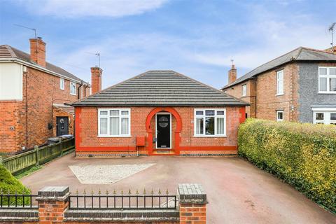 Oakland Avenue, Long Eaton NG10 3 bed detached bungalow for sale