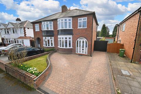 Woodland Road, Wolverhampton WV3 3 bed semi