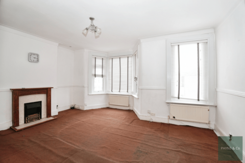 Empress Avenue, ILFORD, IG1 2 bed flat for sale