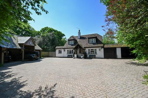 Hangersley, Forest Corner, Ringwood... 3 bed detached house for sale