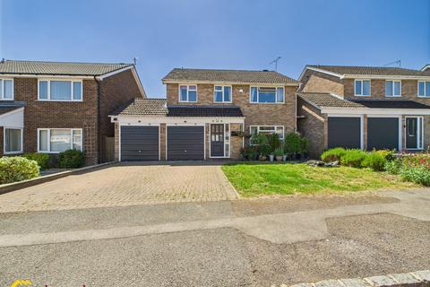 Chipperfield Park Road, Bloxham OX15 4 bed detached house for sale
