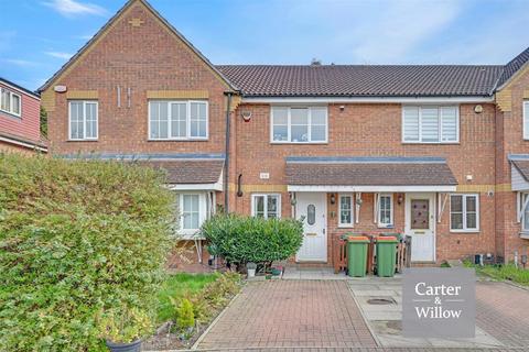 Vulcan Close, Beckton, London 2 bed terraced house for sale