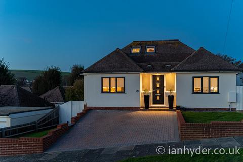 Mount Drive, Saltdean, Brighton BN2 4 bed detached house for sale
