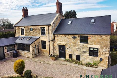 Town End, Alfreton DE55 3 bed detached house for sale
