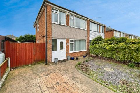 Baker Drive, Great Sutton, Ellesmere... 3 bed house for sale