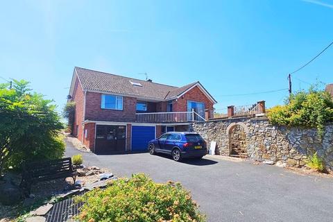 Sugwas Pool, Hereford HR4 4 bed property for sale