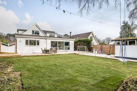 Skipton Close, Broadstone, BH18 6 bed detached house for sale