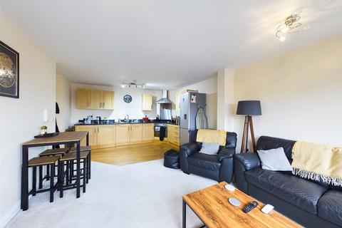 Guildhall Road, Northamptonshire NN1 2 bed flat for sale