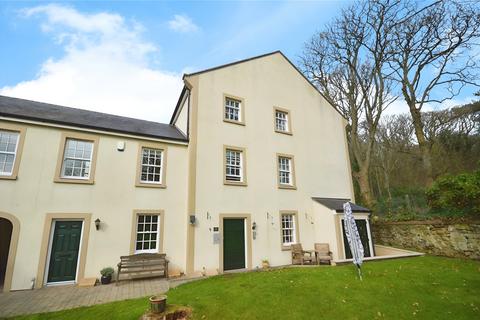 Acton Court, Cumbria CA28 2 bed flat for sale