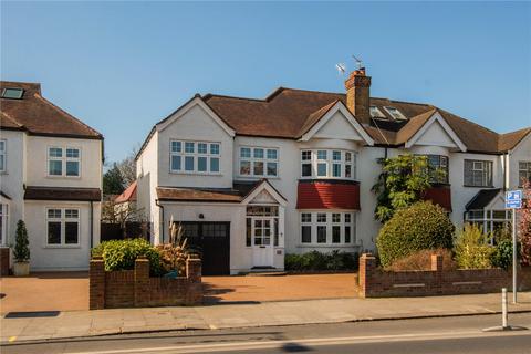 Strawberry Vale, Twickenham, TW1 4 bed semi