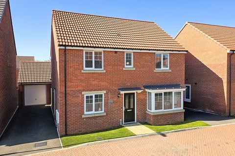 Pearl Close, Knaresborough, HG5 4 bed detached house for sale