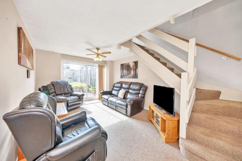 Donne Close, Royston SG8 3 bed terraced house for sale
