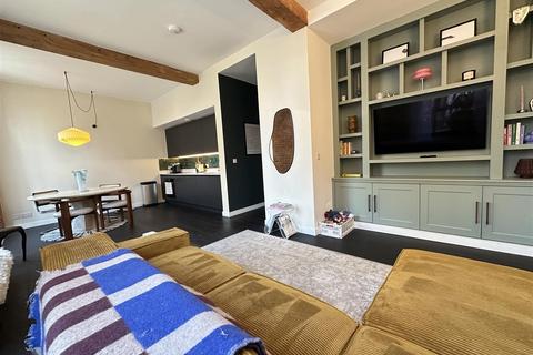Crusader, 70 Chapeltown Street... 2 bed apartment for sale
